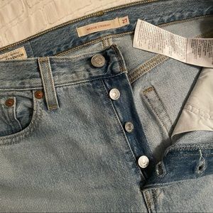 Levi’s Wedgie Straight Jeans